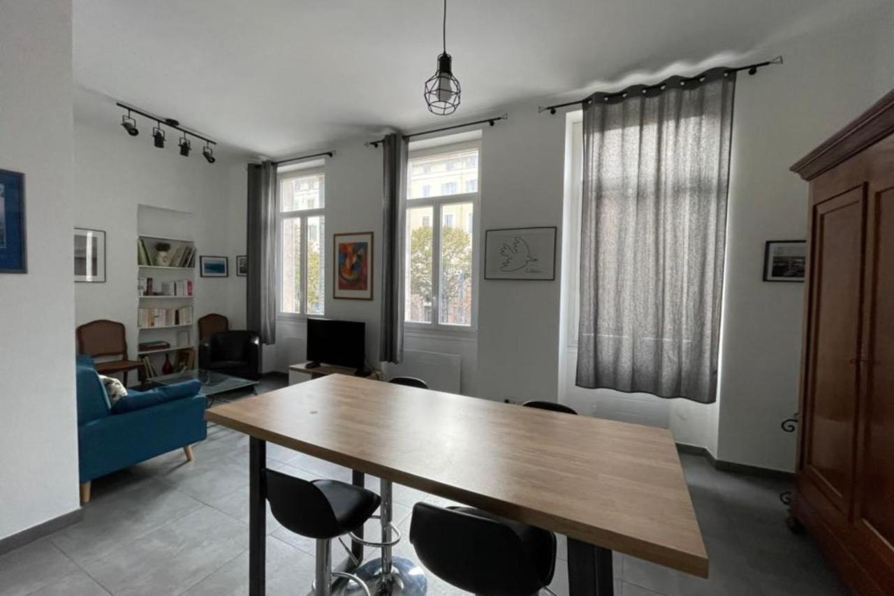 Charming Apartment In The Old Port Marsella Exterior foto